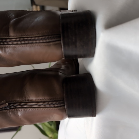 Stewart Weitzman boots - Picture 6 of 10